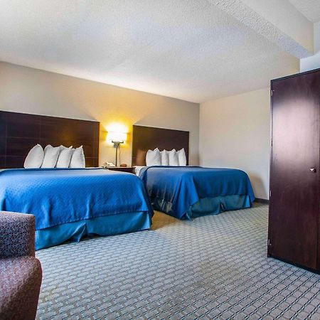 Quality Inn & Suites Ankeny-Des Moines מראה חיצוני תמונה